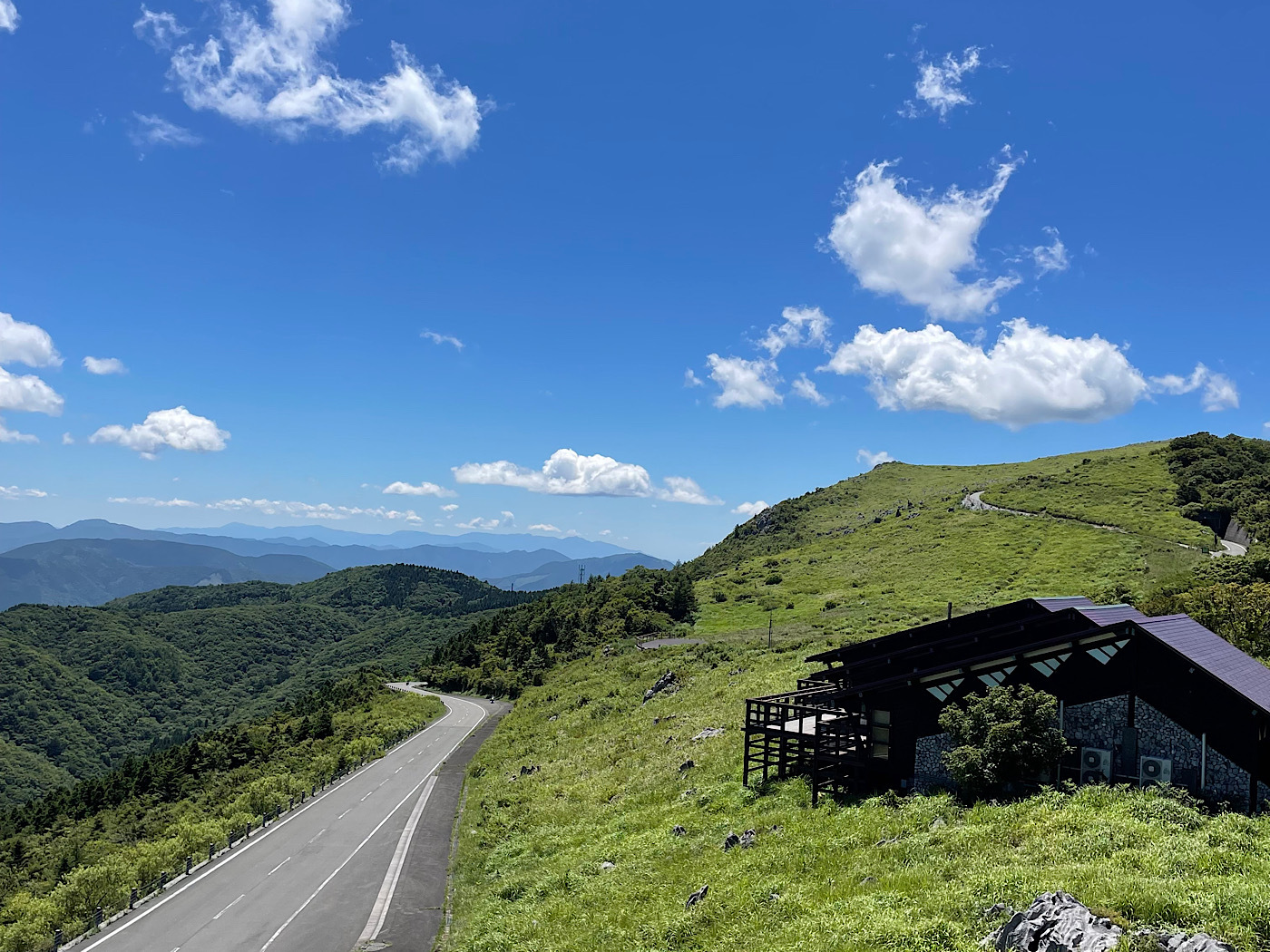 カルストテラス