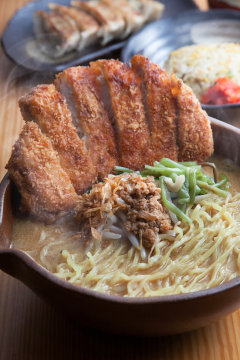 味噌ラーメン専門店 麺屋・國丸。 土佐道路店。